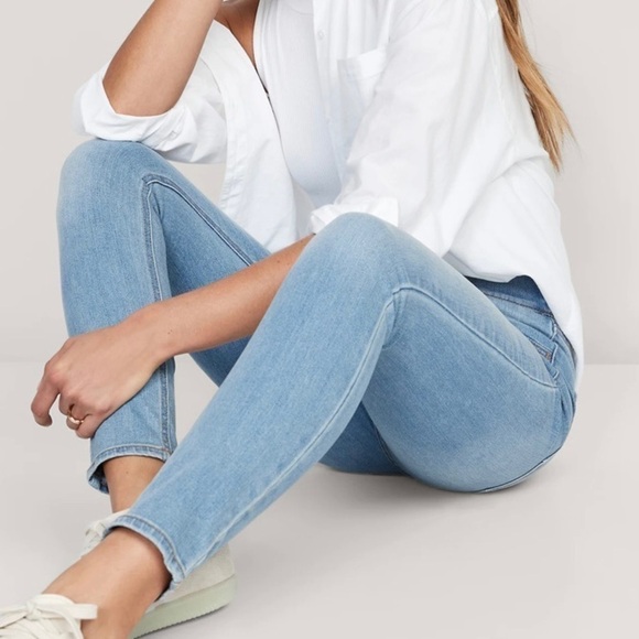 Old Navy women's size 4 super skinny WOW jeggings MEDIUM wash - Picture 1 of 8